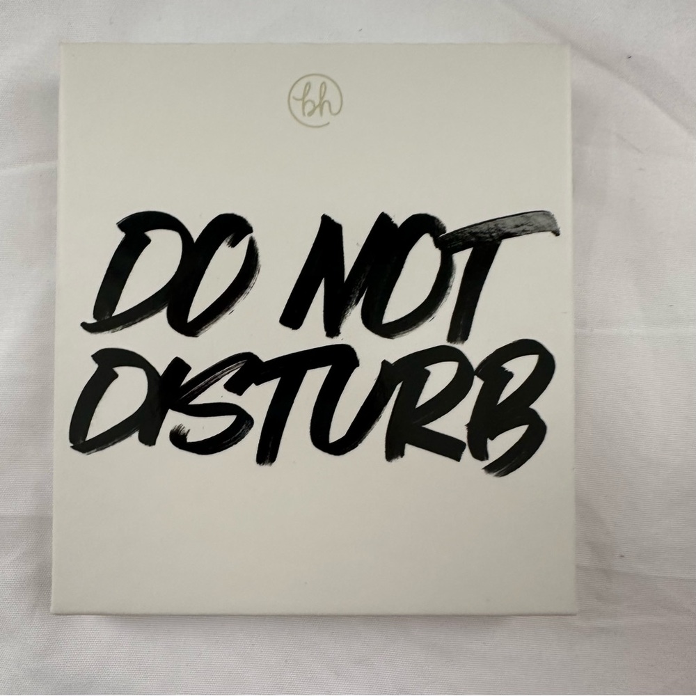 BH Cosmetics Do Not Disturb Eyeshadow Palette 9 Shade Colorful Palette